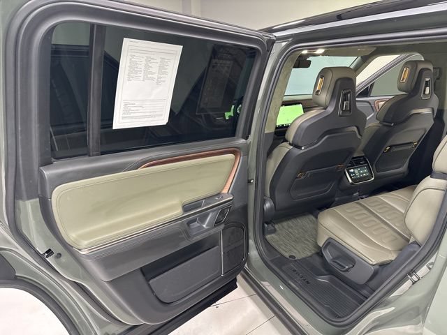Used 2023 Rivian R1S Launch Edition AWD/4WD image 24