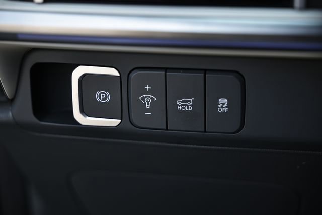 Certified 2025 Hyundai Santa Fe Calligraphy AWD/4WD image 19