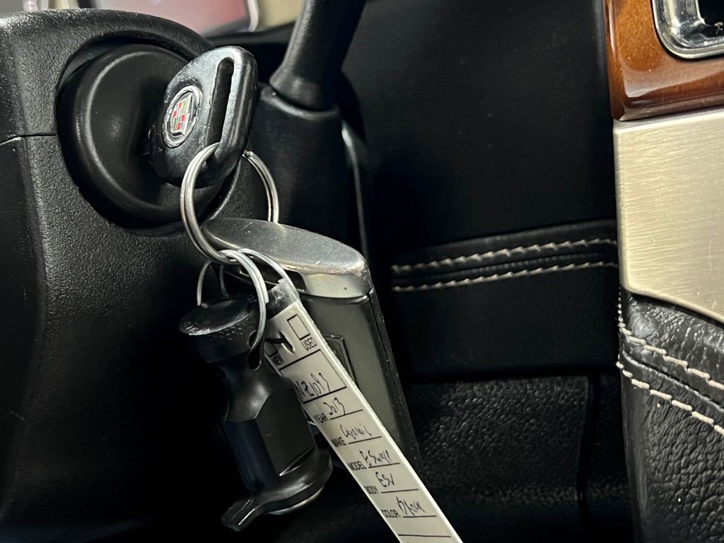 Used 2013 Cadillac Escalade ESV Platinum image 20