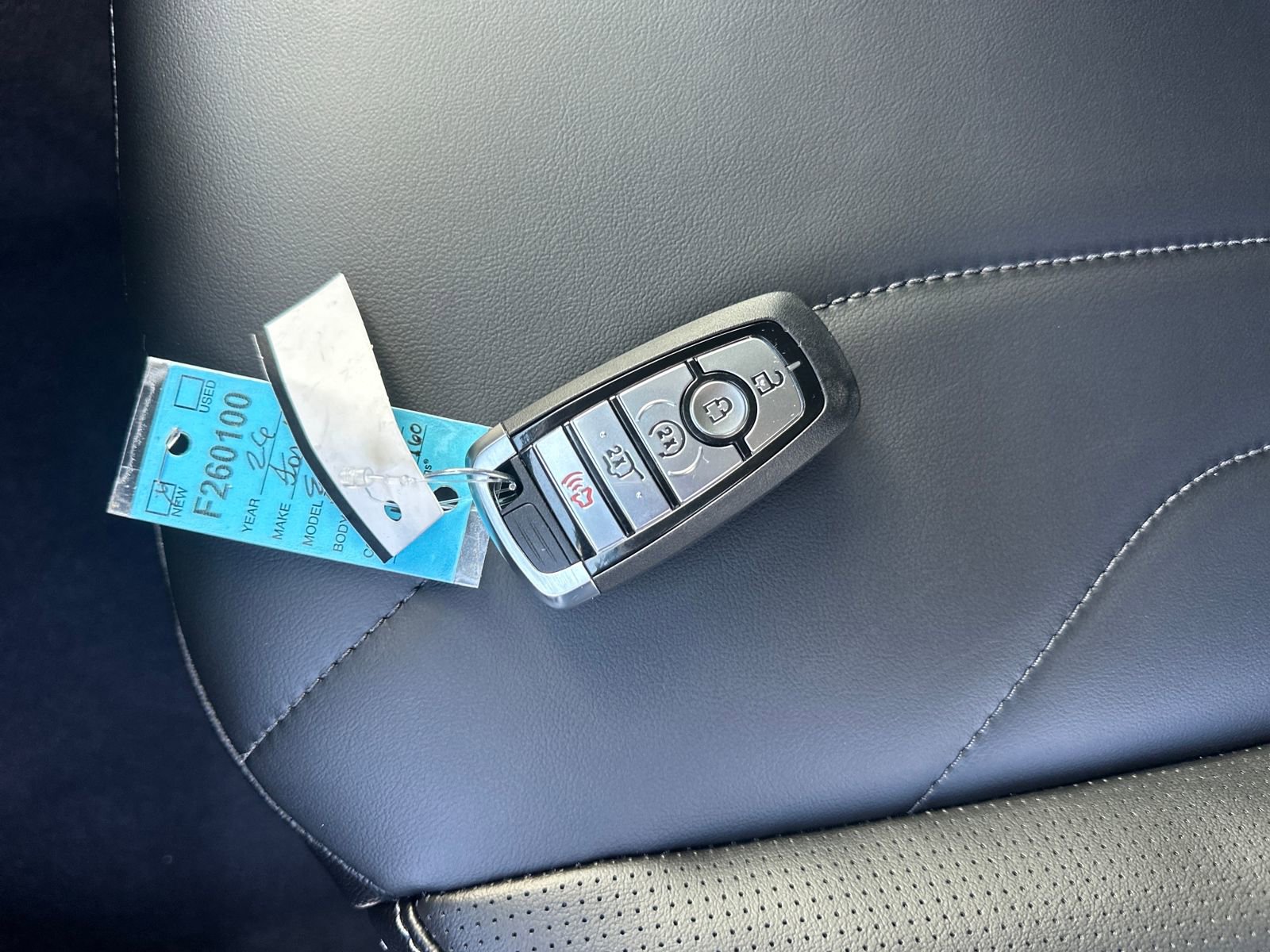 New 2026 Ford Escape SE w/ PHEV Premium Package image 28