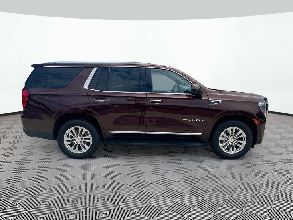 Used 2023 GMC Yukon SLT RWD image 4