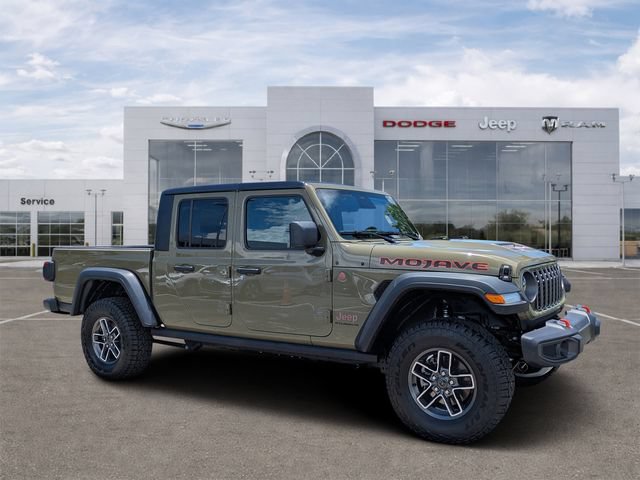 Used 2026 Jeep Gladiator Mojave AWD/4WD image 1