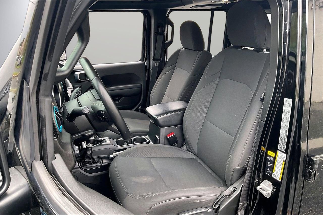 Certified 2023 Jeep Wrangler Unlimited w/ Cold Weather Group image 22