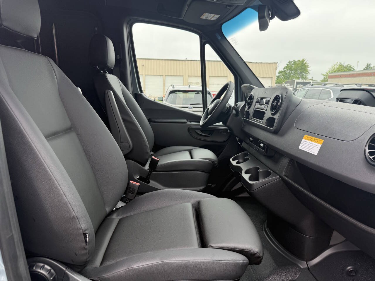 Used 2026 Mercedes-Benz Sprinter 2500 image 26