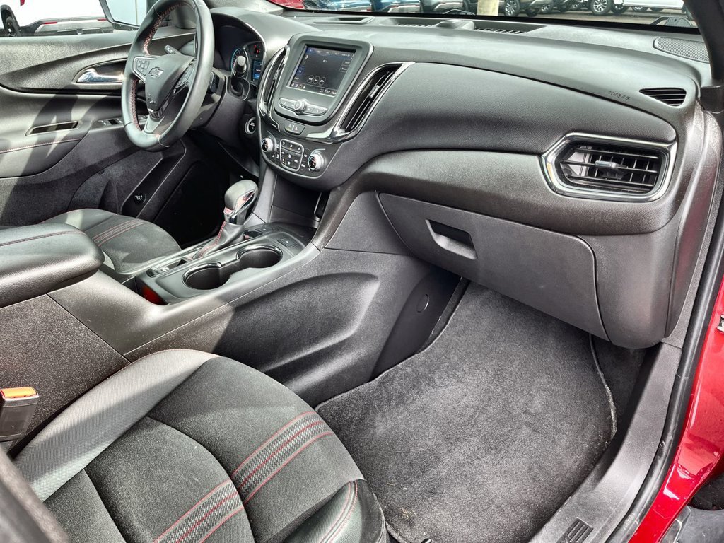 Used 2023 Chevrolet Equinox RS AWD/4WD image 27