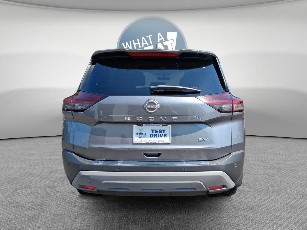 Used 2023 Nissan Rogue SV FWD image 5