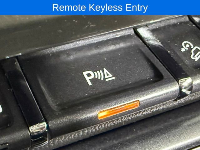 Used 2018 Chevrolet Silverado 1500 LT w/ All Star Edition image 25