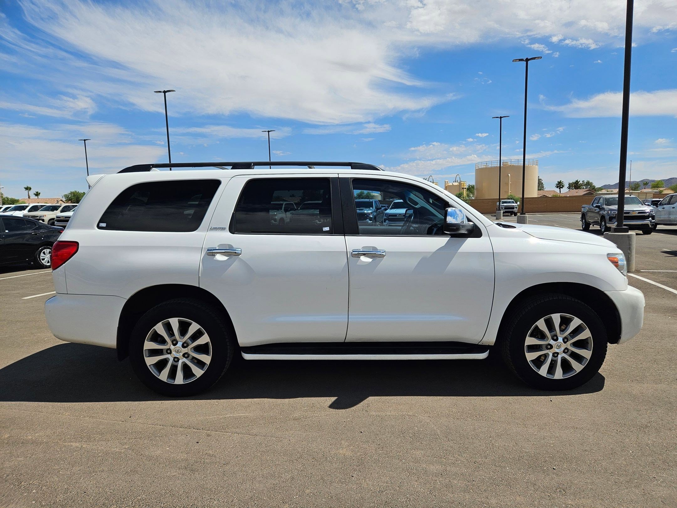 Used 2015 Toyota Sequoia Limited AWD/4WD image 6