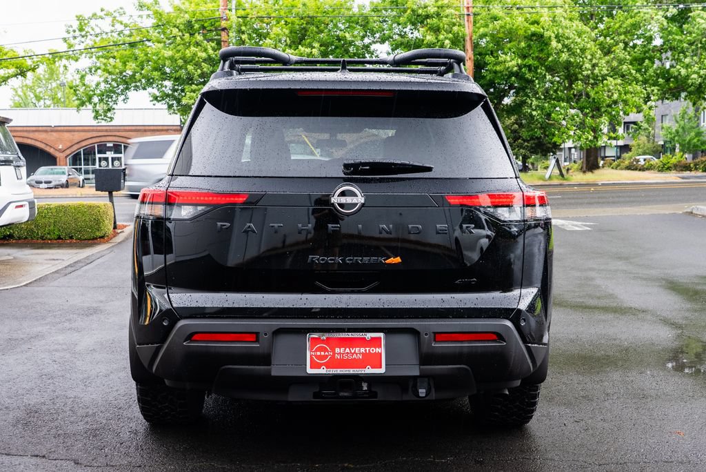 Used 2025 Nissan Pathfinder Rock Creek AWD/4WD image 5