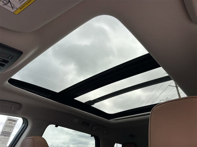 New 2026 Nissan Pathfinder Platinum FWD image 37