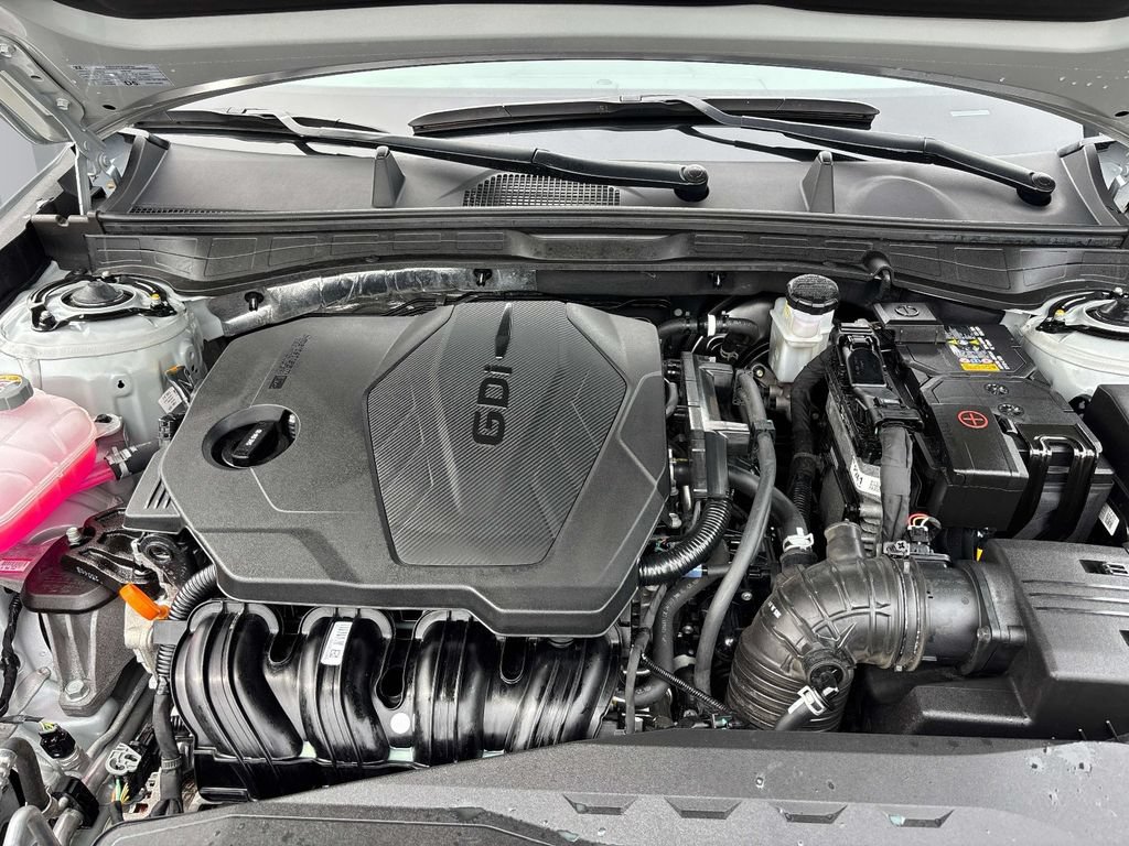 Used 2025 Hyundai Sonata SEL FWD image 10