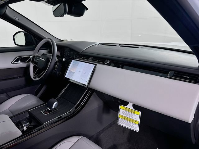New 2026 Land Rover Range Rover Velar Dynamic SE AWD/4WD image 27