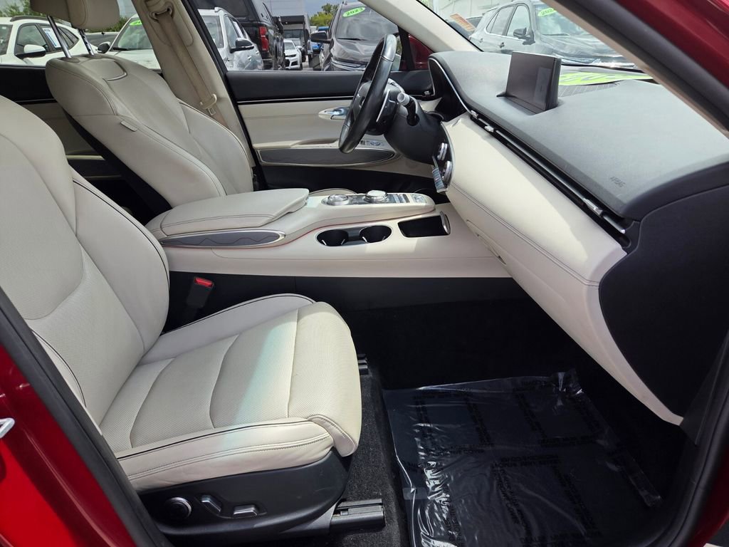 Used 2023 Genesis GV70 2.5T w/ Advanced Package AWD/4WD image 16