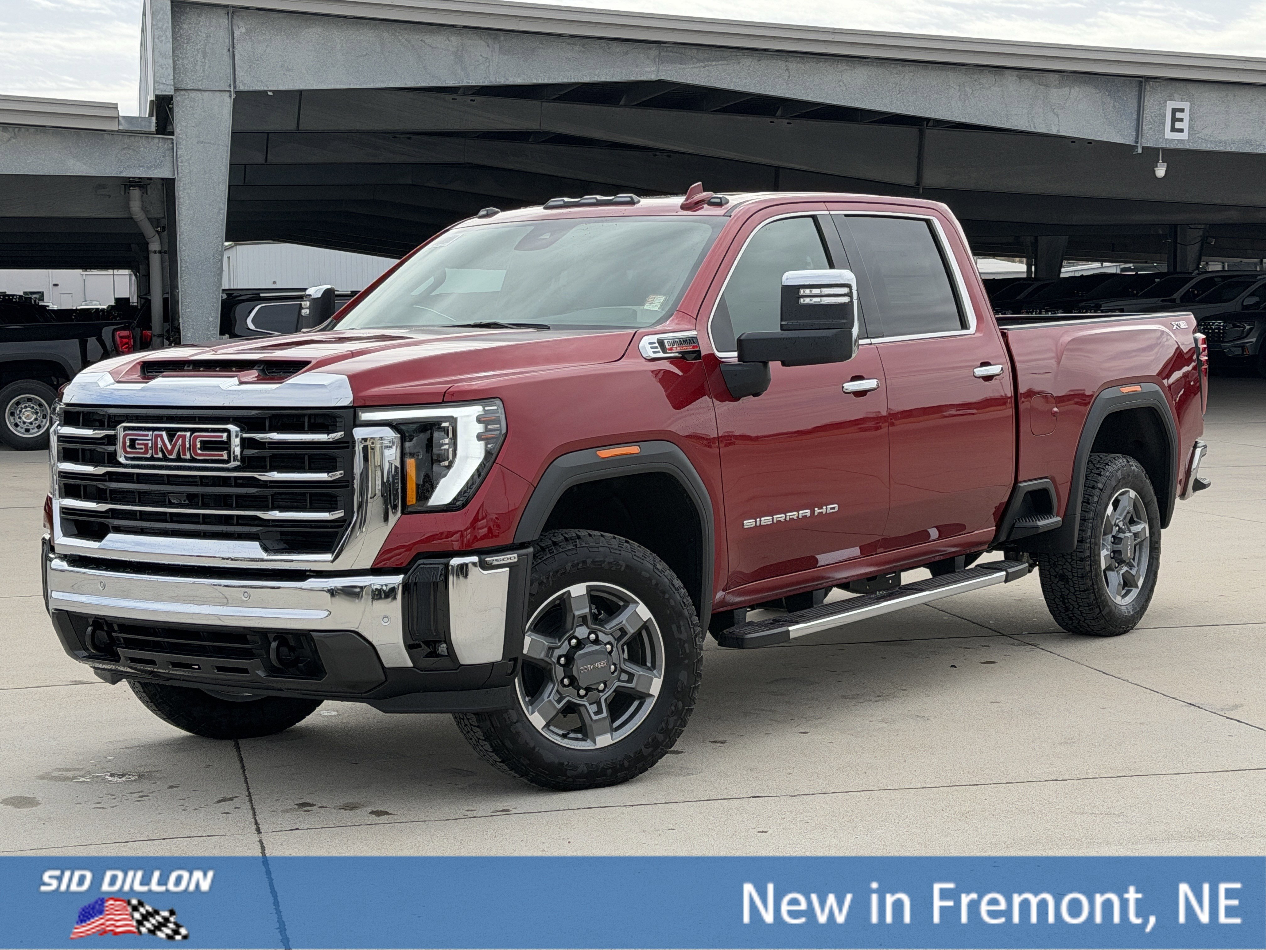 New 2026 GMC Sierra 2500 SLT w/ SLT Premium Package