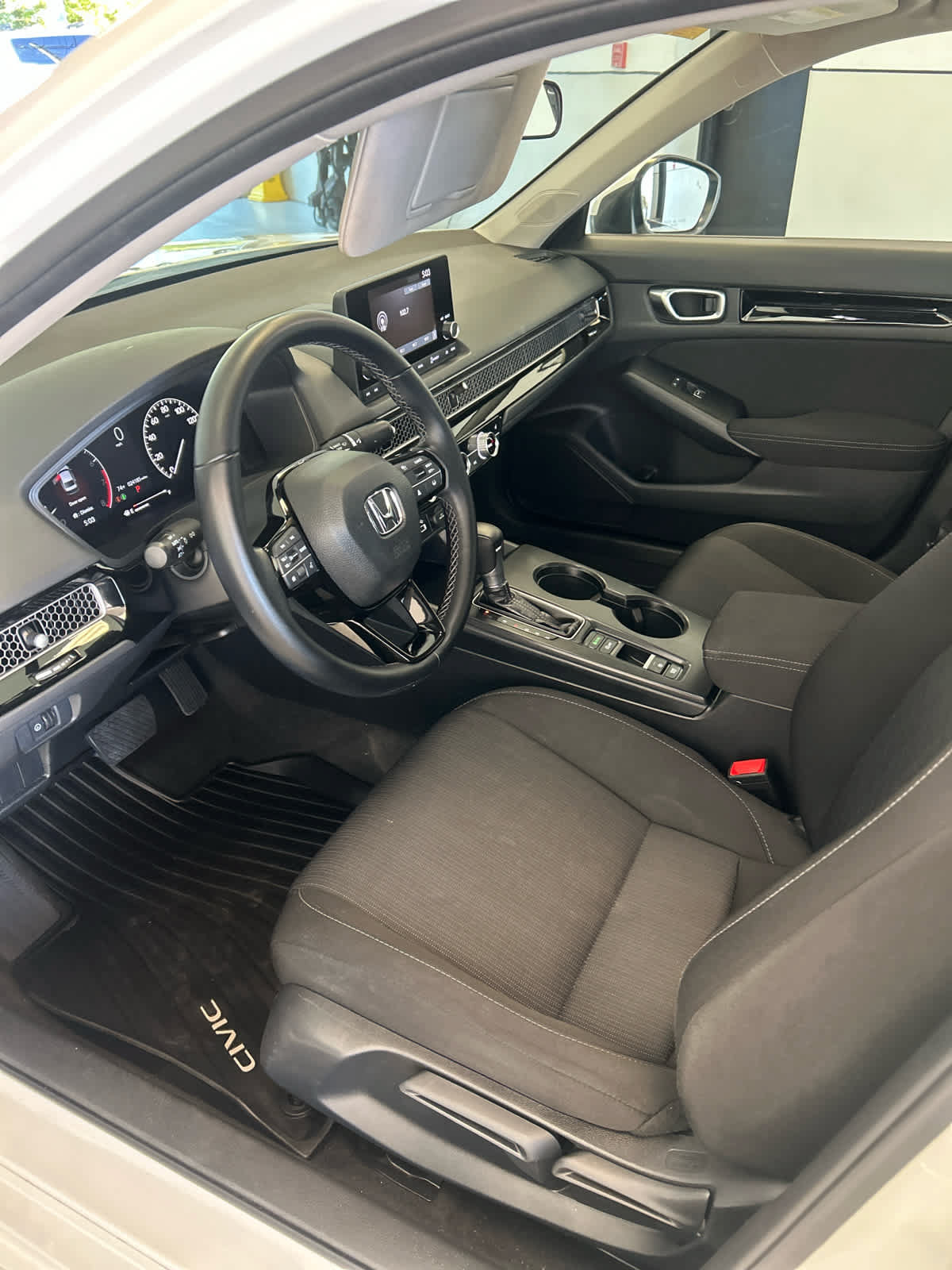 Used 2024 Honda Civic EX image 11