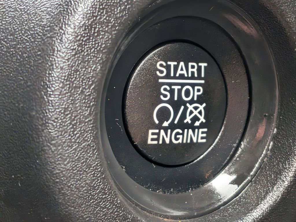 Used 2023 RAM ProMaster 2500 FWD image 15