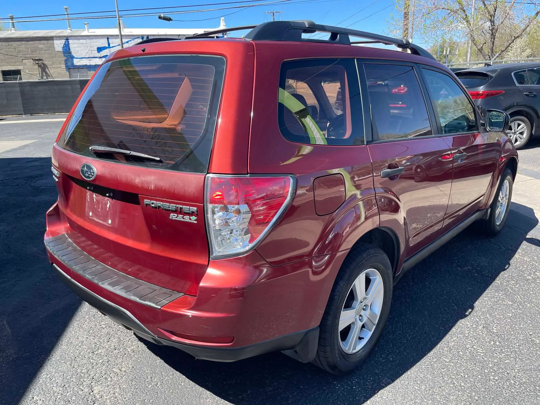 Used 2012 Subaru Forester 2.5X w/ Alloy Wheel Pkg AWD/4WD image 8