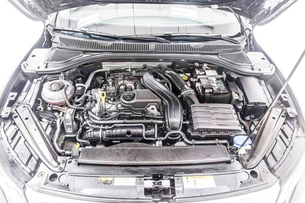 Used 2024 Volkswagen Jetta SE FWD image 39