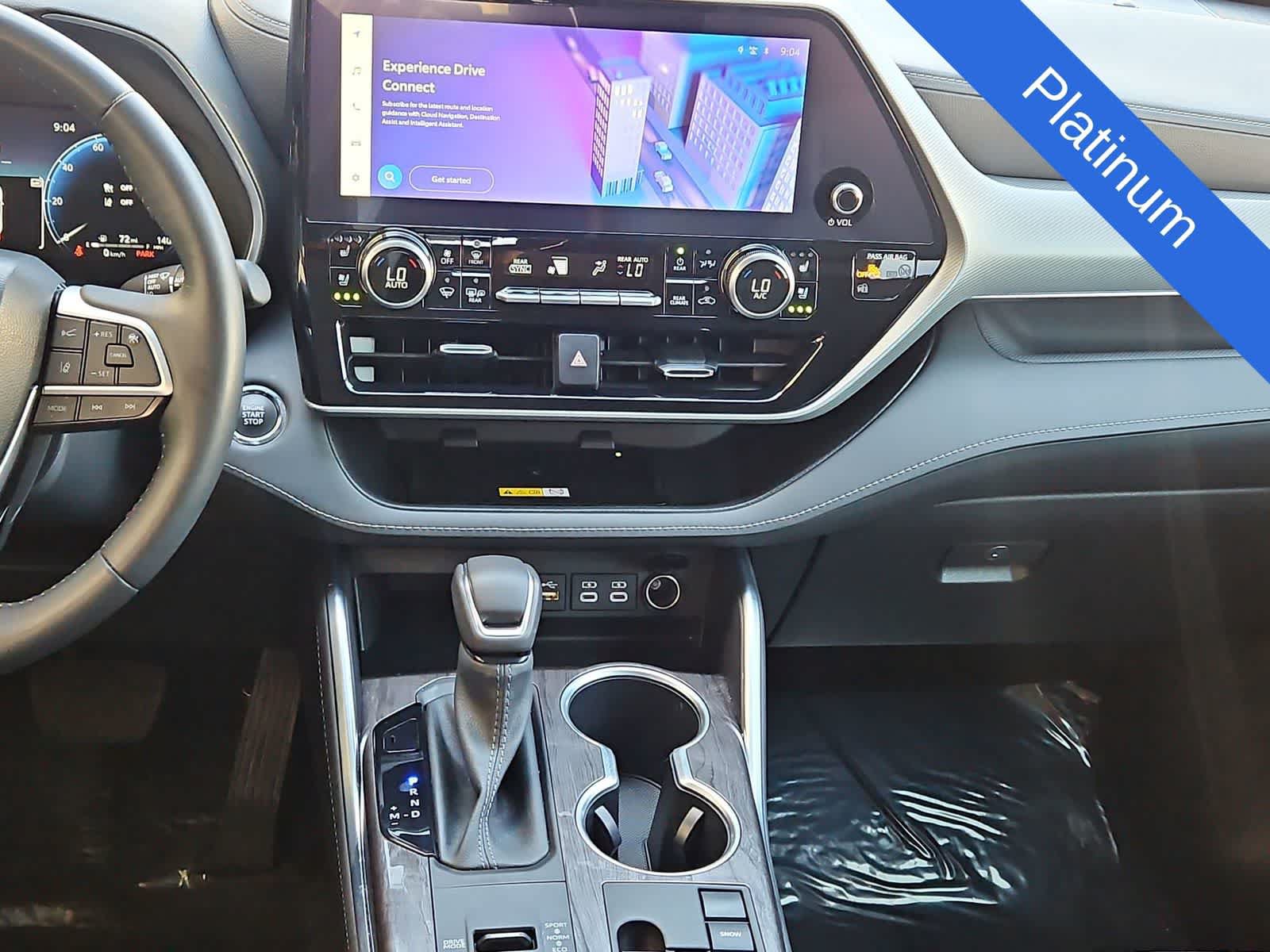 Used 2023 Toyota Highlander Platinum FWD image 20