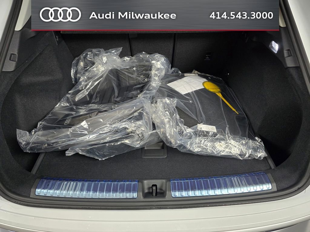 New 2026 Audi Q3 quattro 2.0T AWD/4WD image 12
