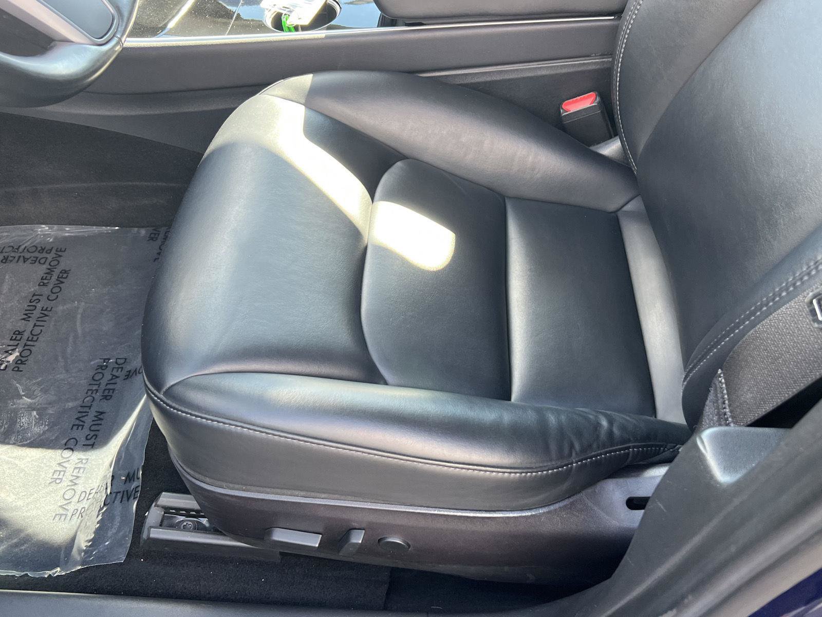 Used 2018 Tesla Model 3 Long Range RWD image 26