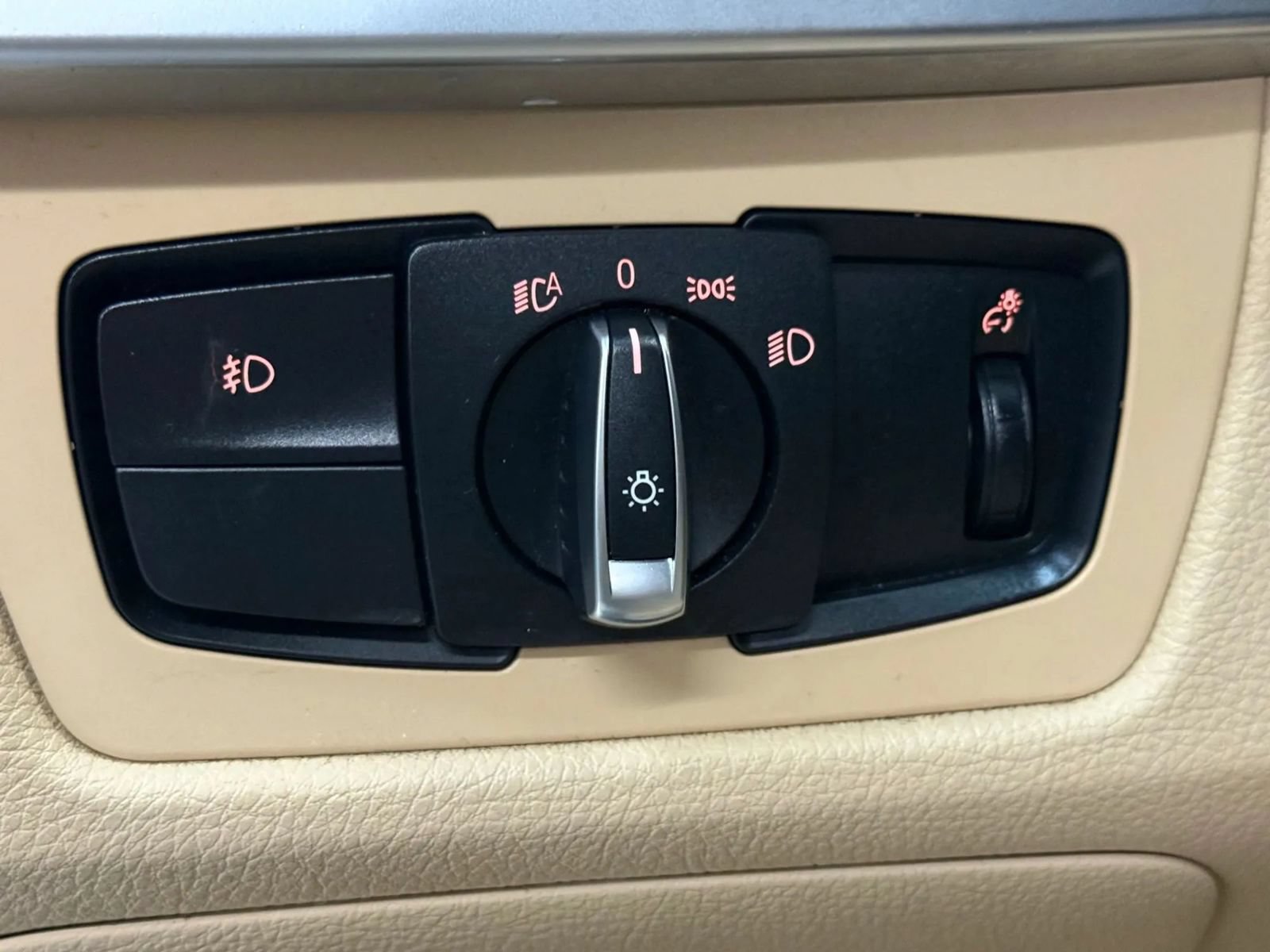 Used 2018 BMW 328d xDrive Sedan AWD/4WD image 26