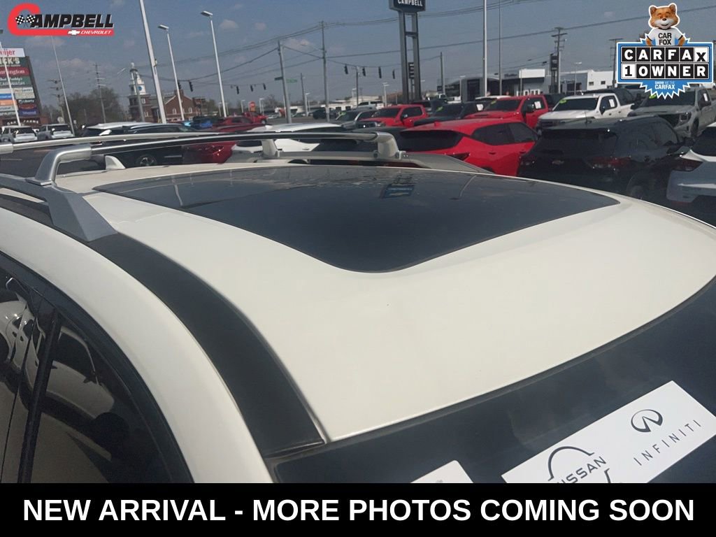 Used 2024 Nissan Pathfinder Platinum w/ Cargo Package image 14