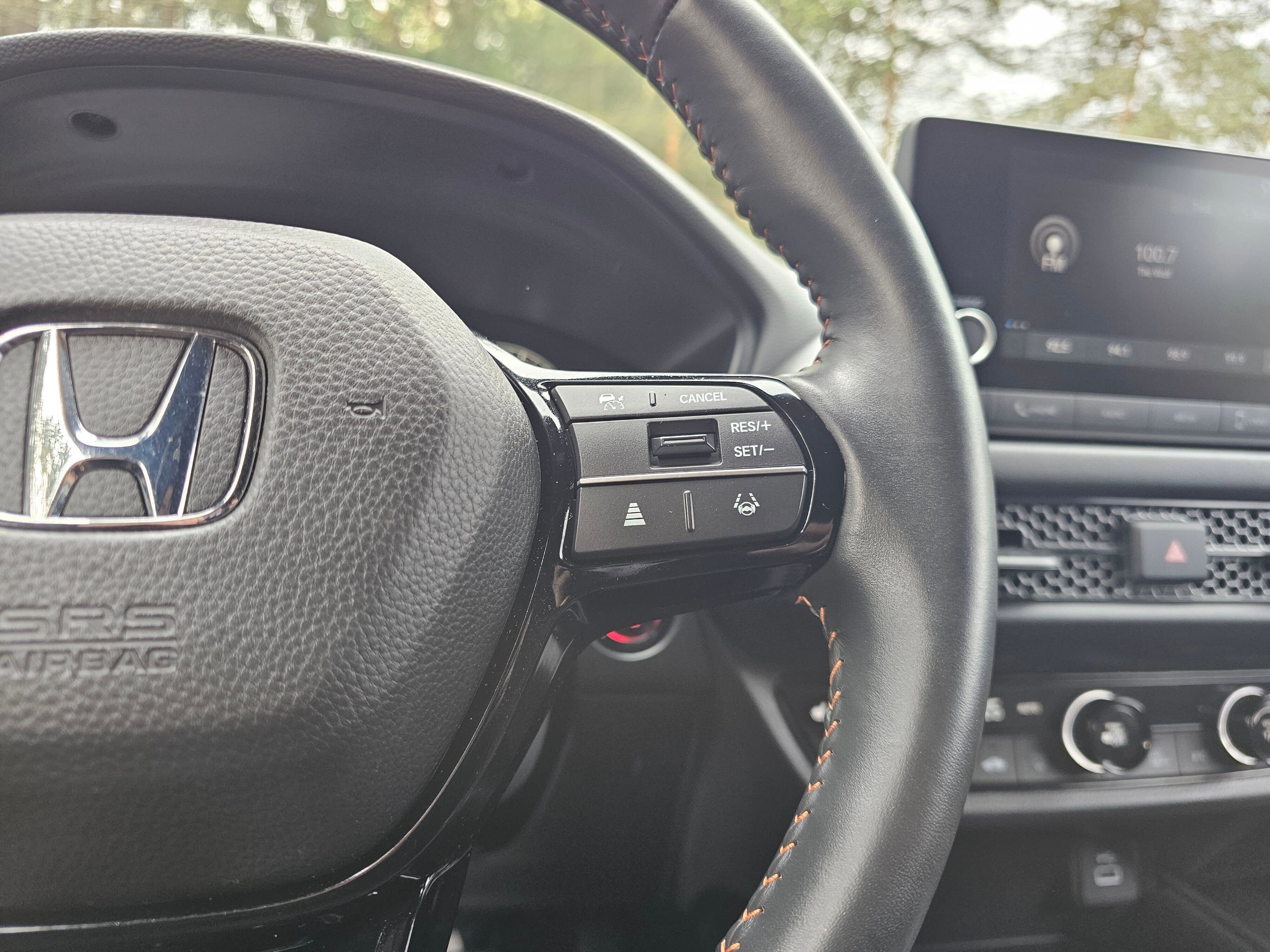 Certified 2025 Honda HR-V Sport image 34