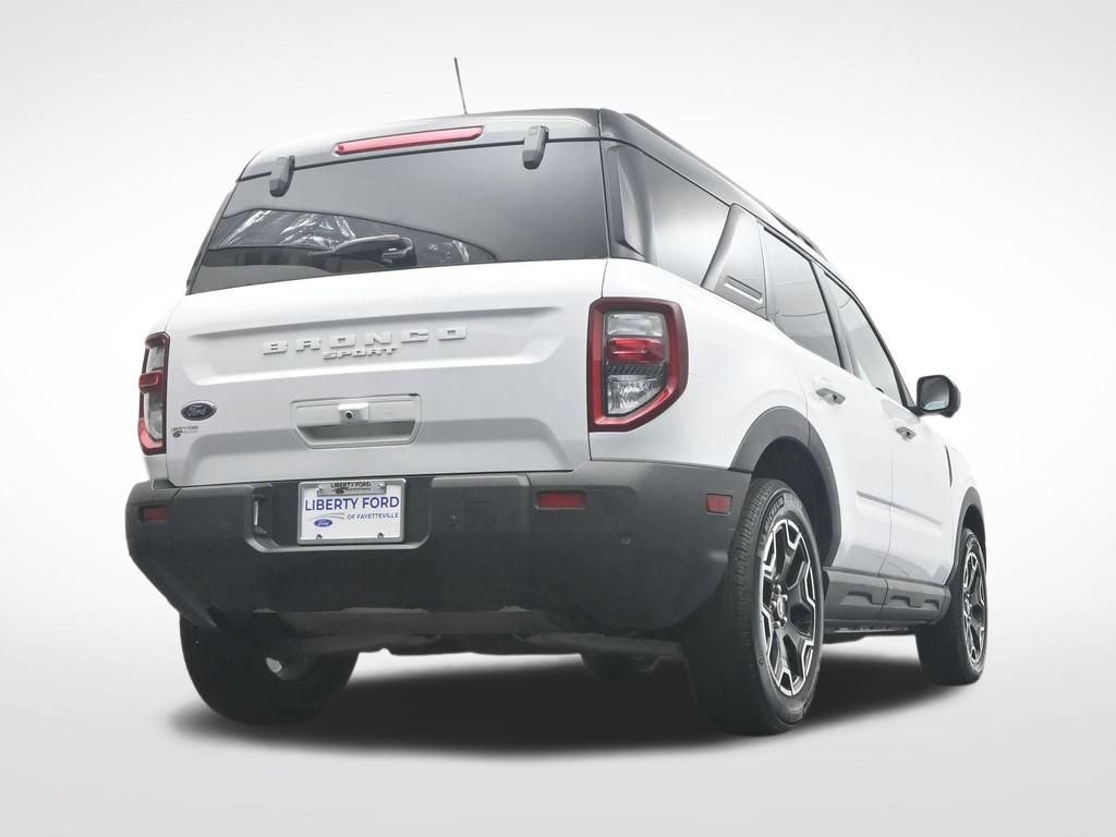 Certified 2025 Ford Bronco Sport Outer Banks w/ Outer Banks Tech Package+ AWD/4WD image 36