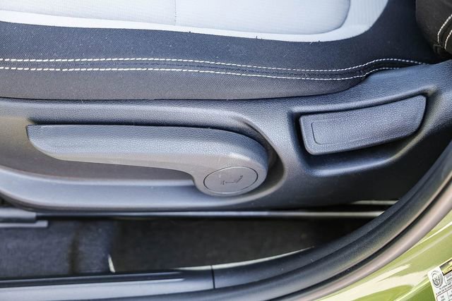 Certified 2023 Hyundai Venue SEL image 26