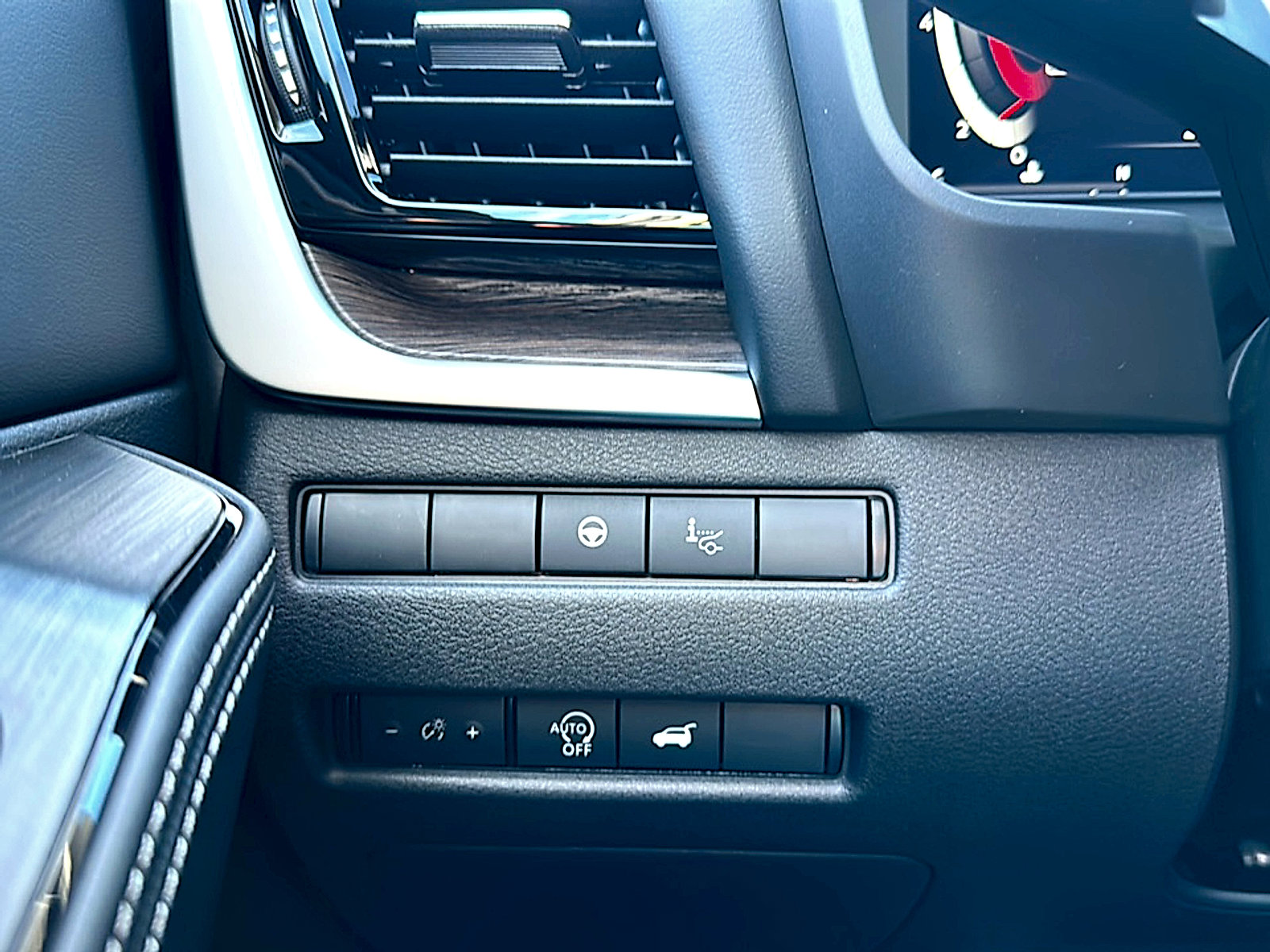 New 2026 Nissan Rogue Platinum w/ Platinum Premium Package image 26