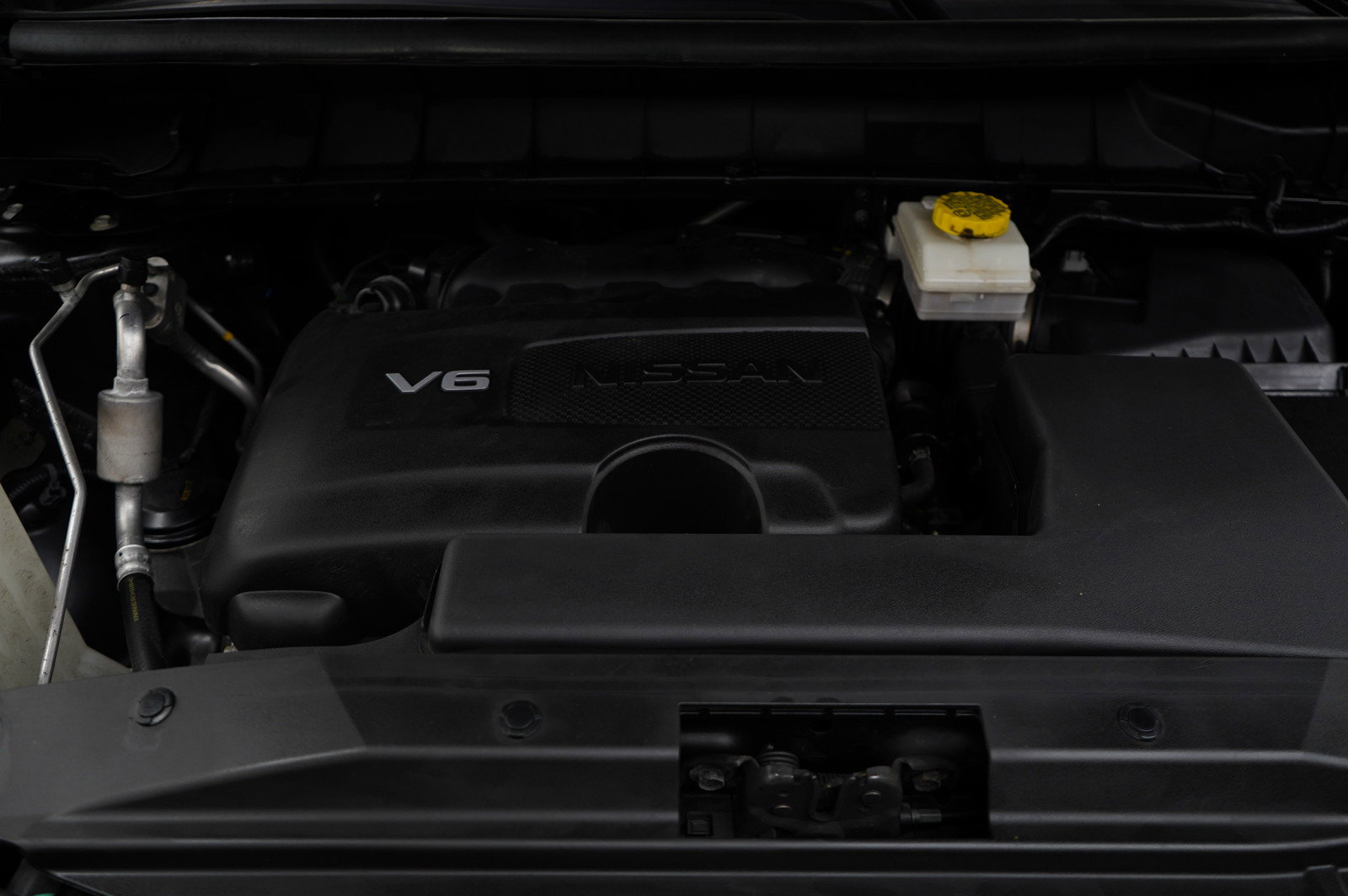 Used 2022 Nissan Pathfinder Platinum w/ Cargo Package image 27