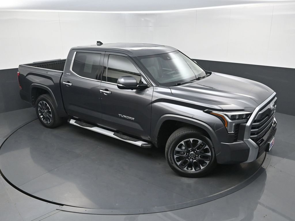 Used 2023 Toyota Tundra Limited AWD/4WD image 33