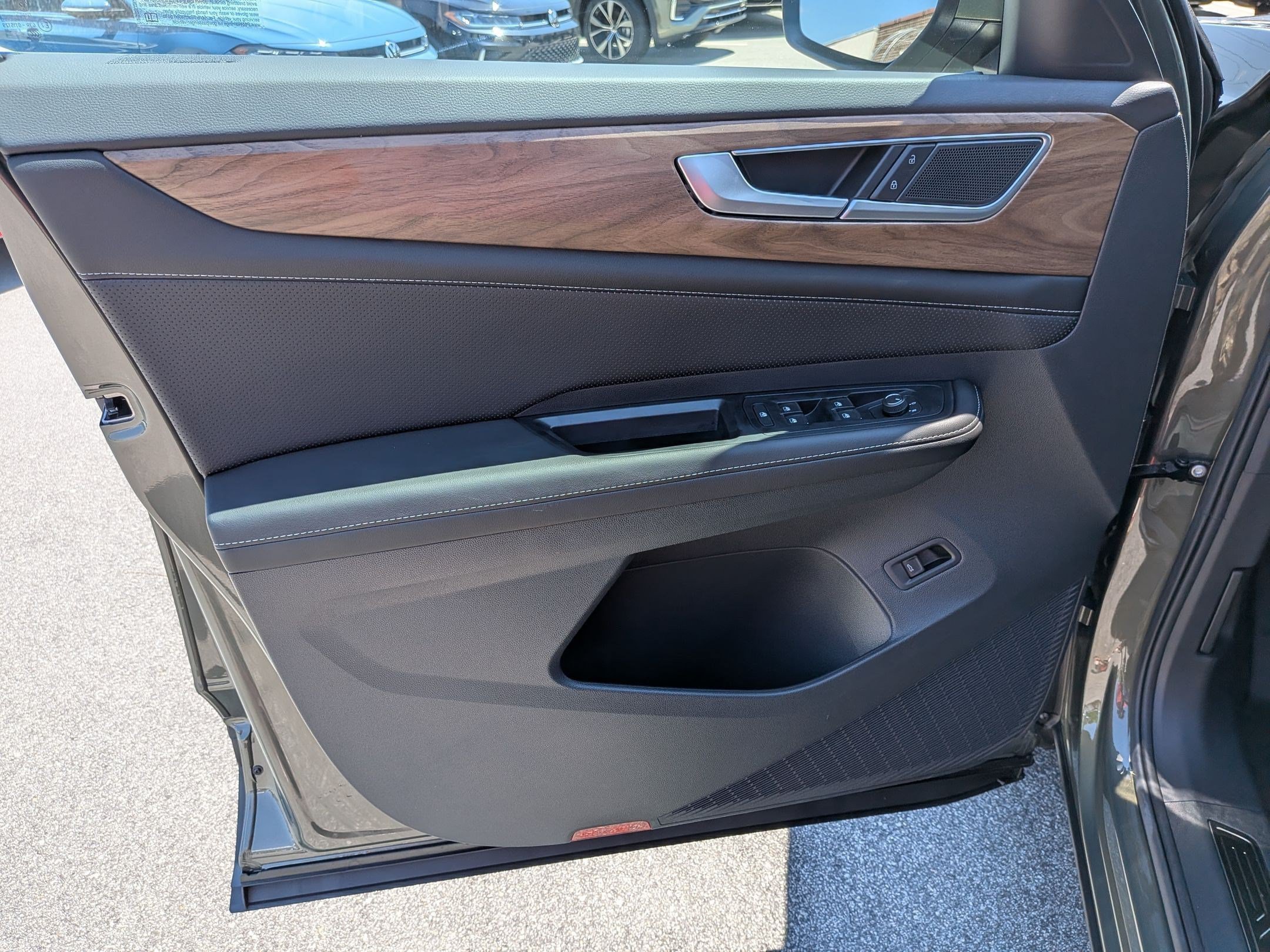 New 2026 Volkswagen Atlas SE AWD/4WD image 11