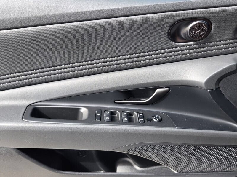 New 2026 Hyundai Elantra SEL Sport Premium FWD image 12