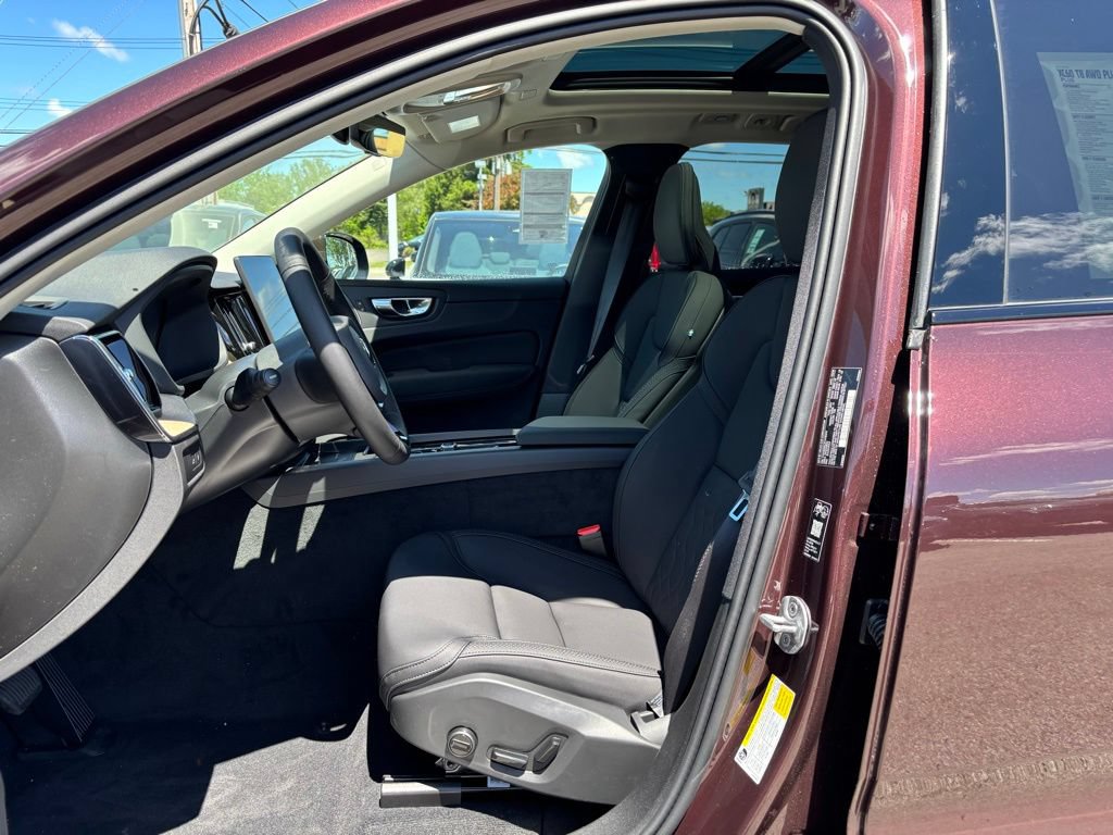 New 2026 Volvo XC60 T8 Plus w/ Protection Package Premier AWD/4WD image 15