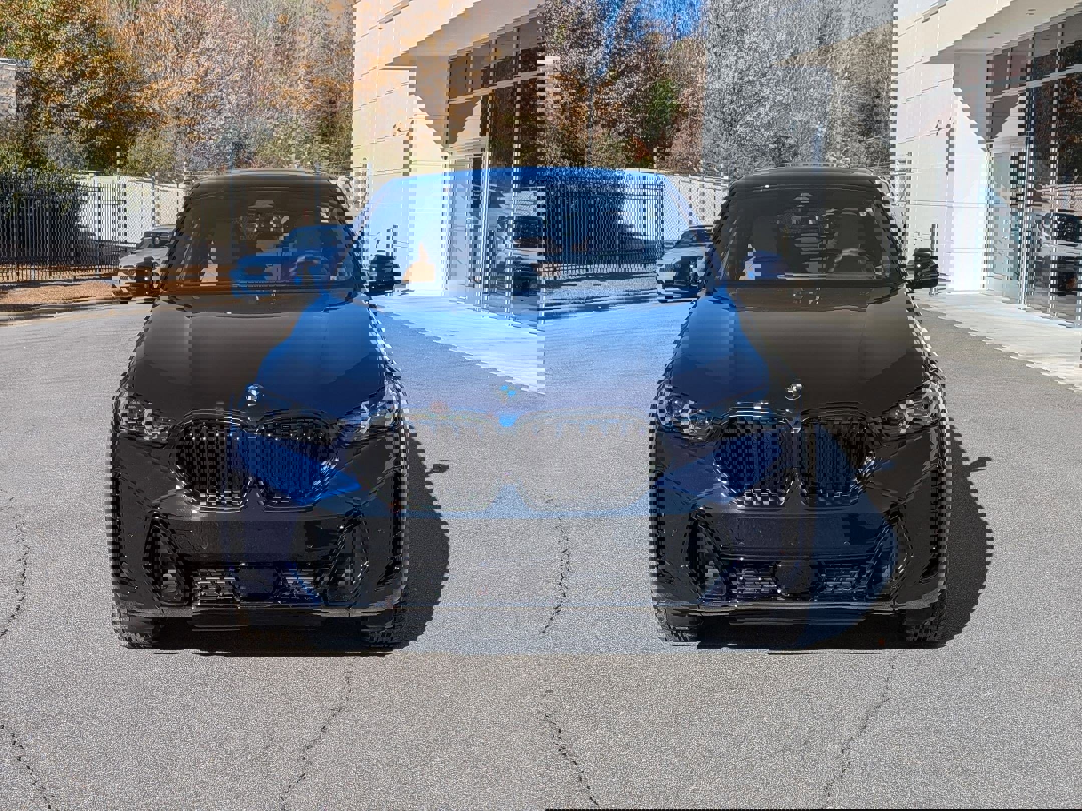 New 2026 BMW X6 xDrive40i w/ Climate Comfort Package image 8