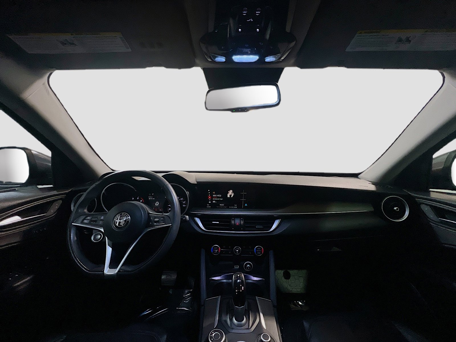 Used 2018 Alfa Romeo Stelvio Ti image 16