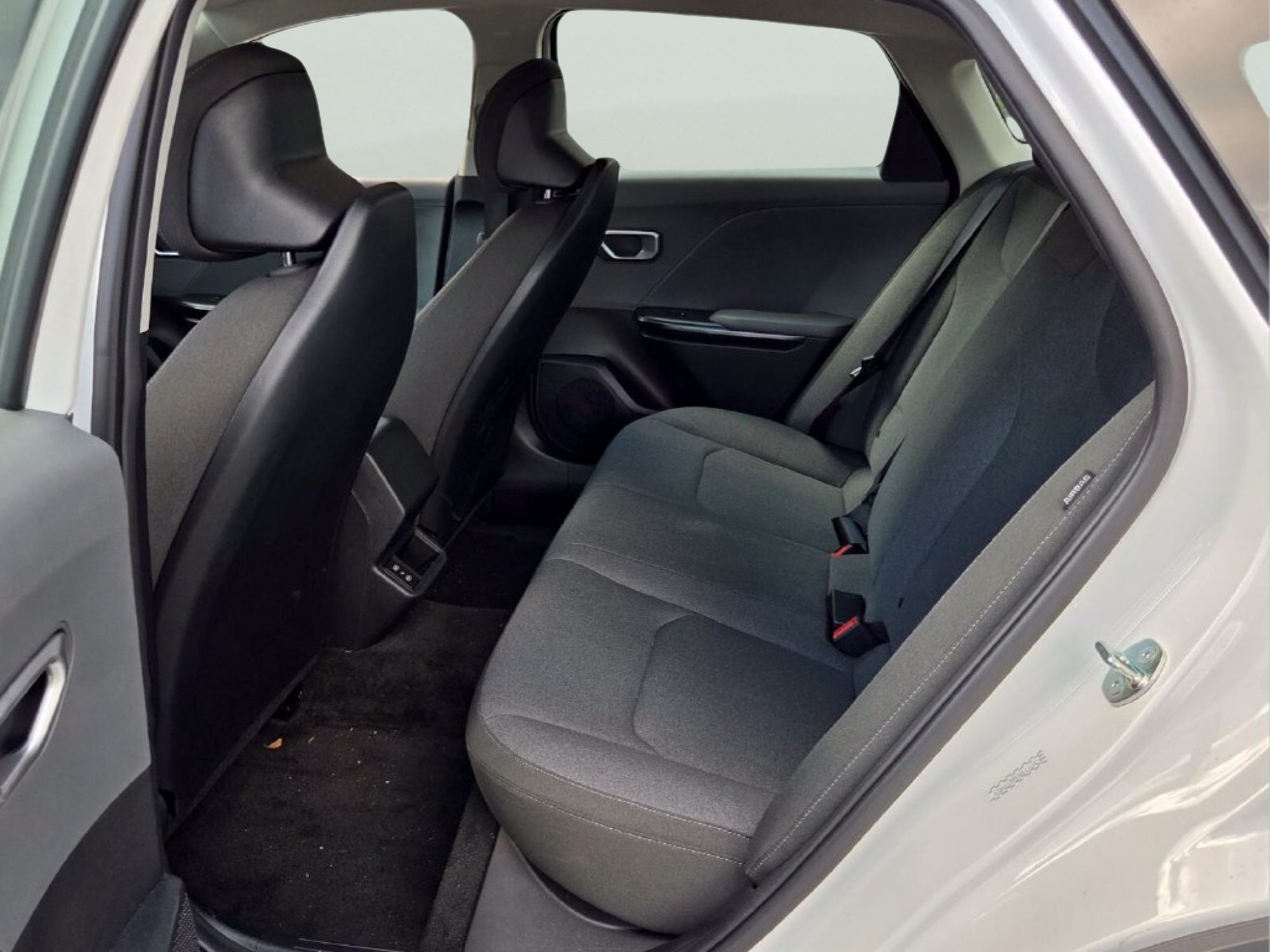 New 2025 Kia K4 FWD image 12