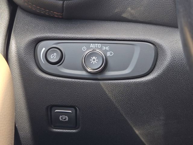 Used 2022 Chevrolet Blazer Premier w/ Enhanced Convenience Package image 23