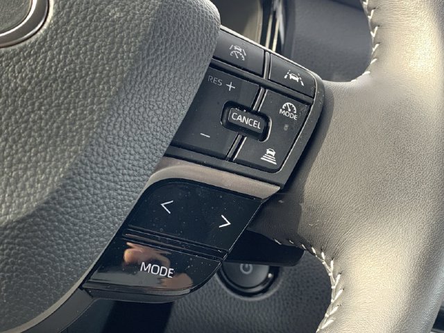 Used 2026 Toyota Camry SE w/ Convenience Package FWD image 23