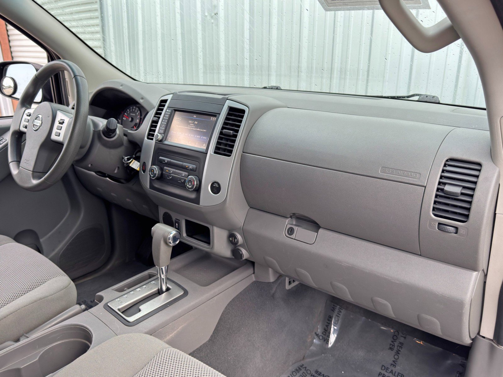 Used 2019 Nissan Frontier SV image 12