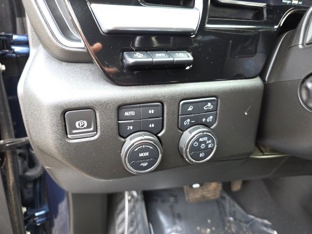 Used 2022 Chevrolet Silverado 1500 LTZ w/ LTZ Premium Package image 28