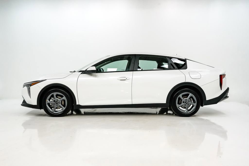 Certified 2025 Kia K4 LXS image 27