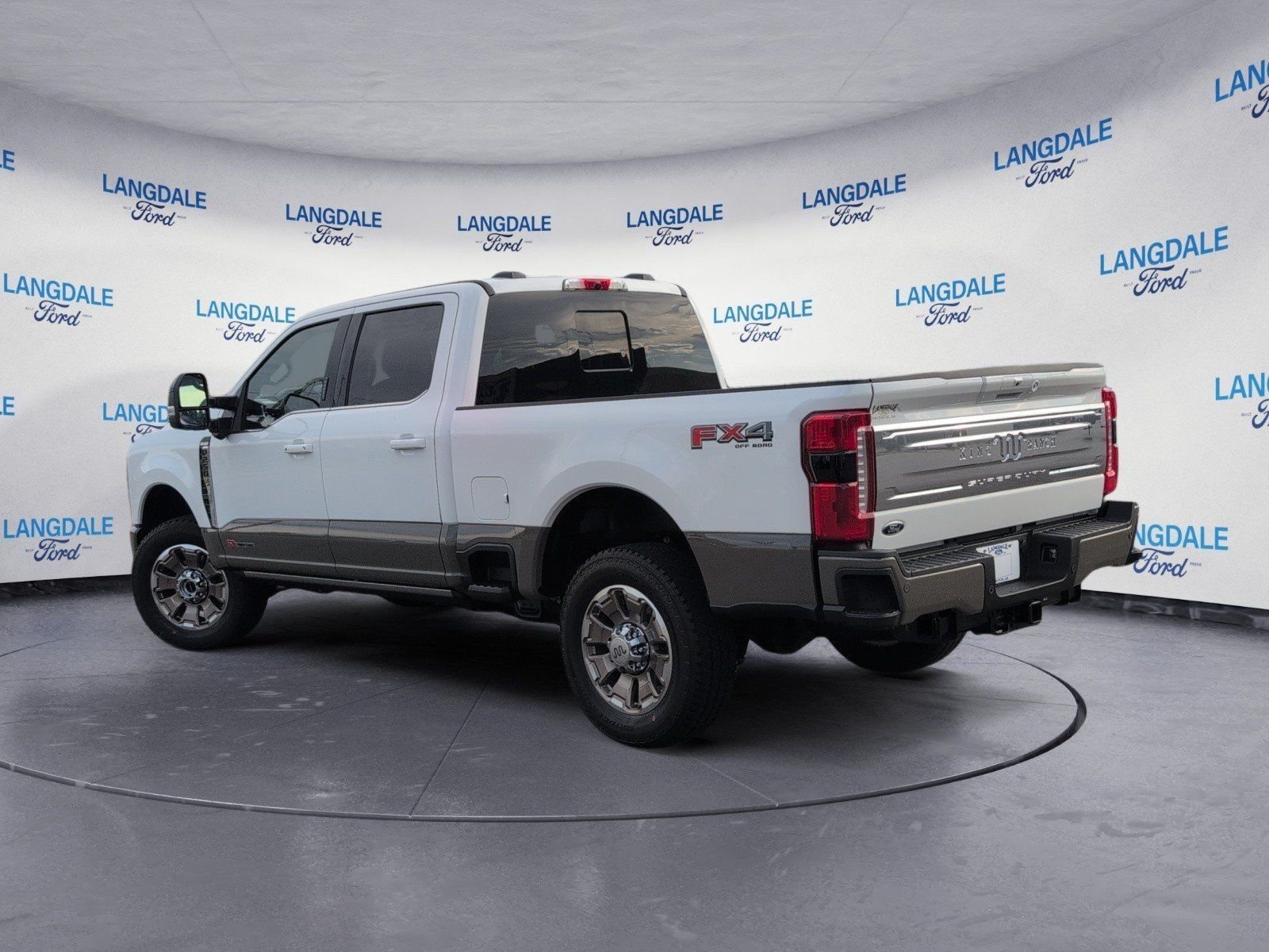 New 2026 Ford F250 King Ranch AWD/4WD image 9