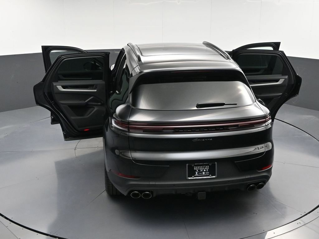 New 2026 Porsche Cayenne AWD/4WD image 33