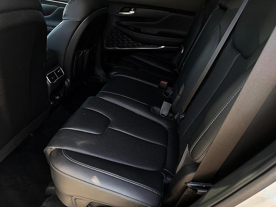 Certified 2023 Hyundai Santa Fe SEL w/ Premium Package image 8