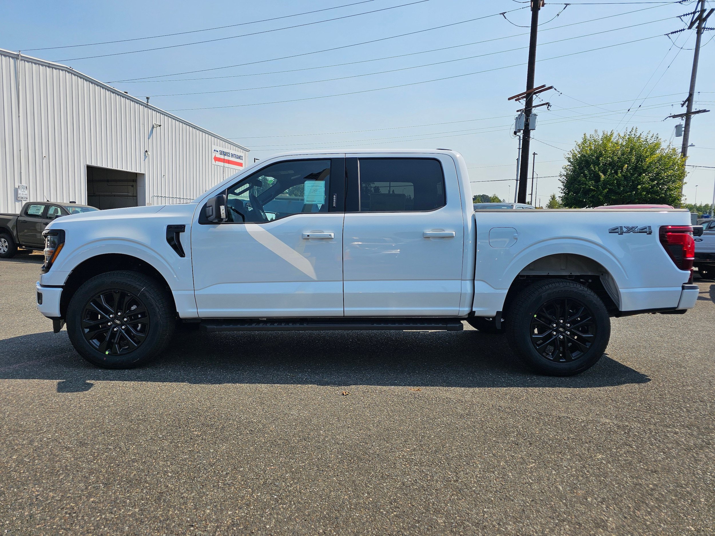 New 2026 Ford F150 XLT w/ Equipment Group 302A MID AWD/4WD image 8