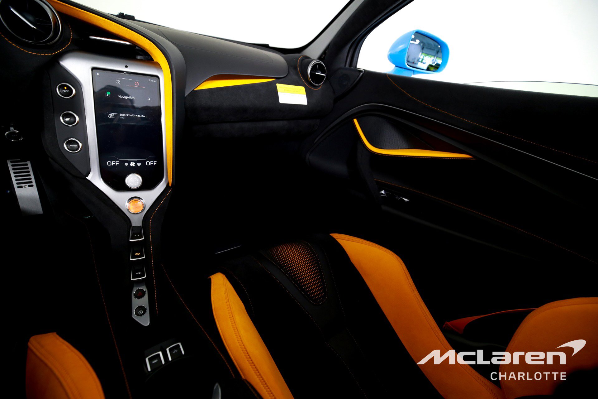 Used 2027 McLaren 750S Spider RWD image 17