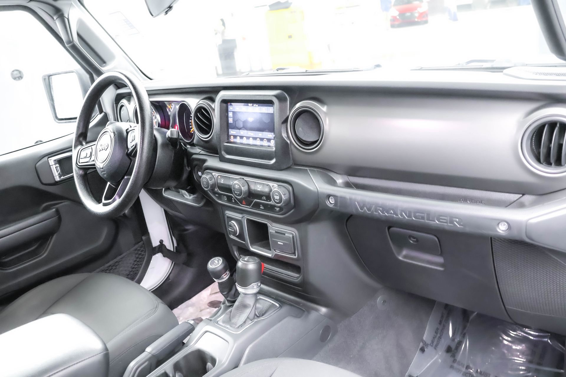 Used 2023 Jeep Wrangler Sport AWD/4WD image 26